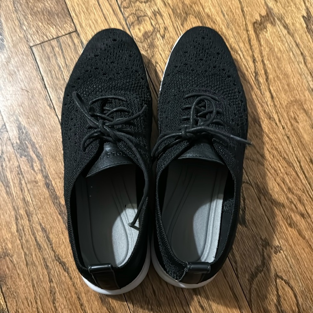 Women’s Cole Haan Shoes Size 9.5